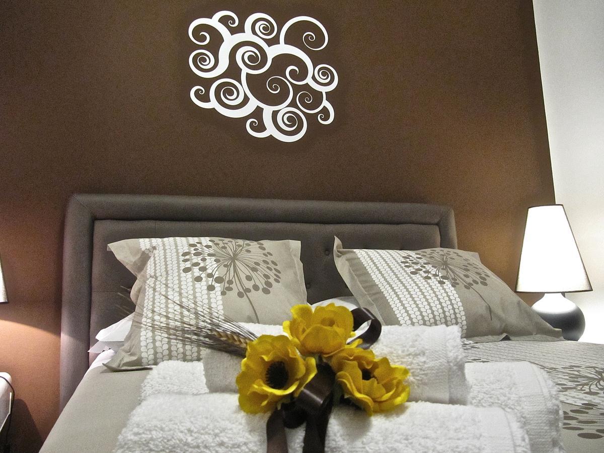 Symposium Bed&Breakfast Catania Bagian luar foto