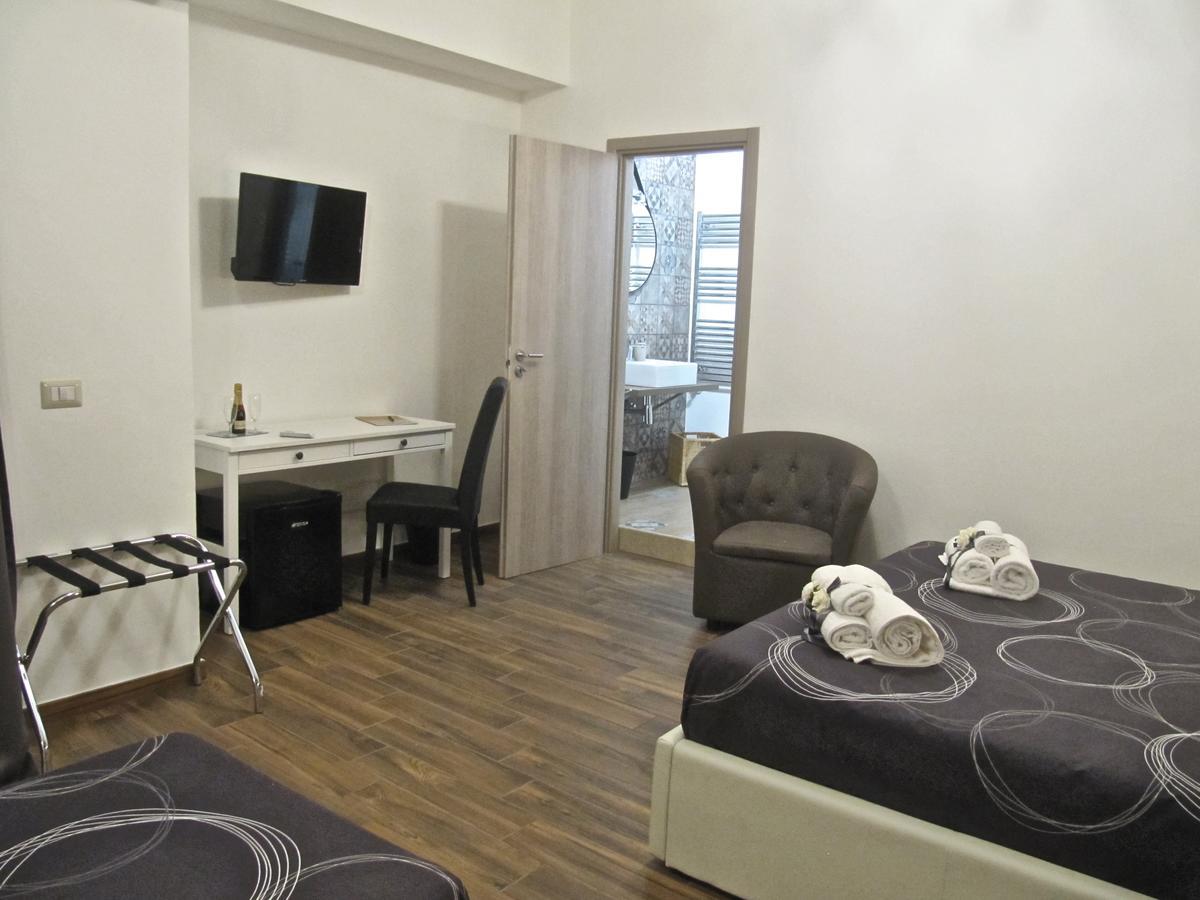 Symposium Bed&Breakfast Bed & Breakfast Catania Bagian luar foto